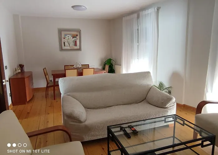 Rucanon 1 La Casa Del Pueblo 4 Estrellas * Montánchez